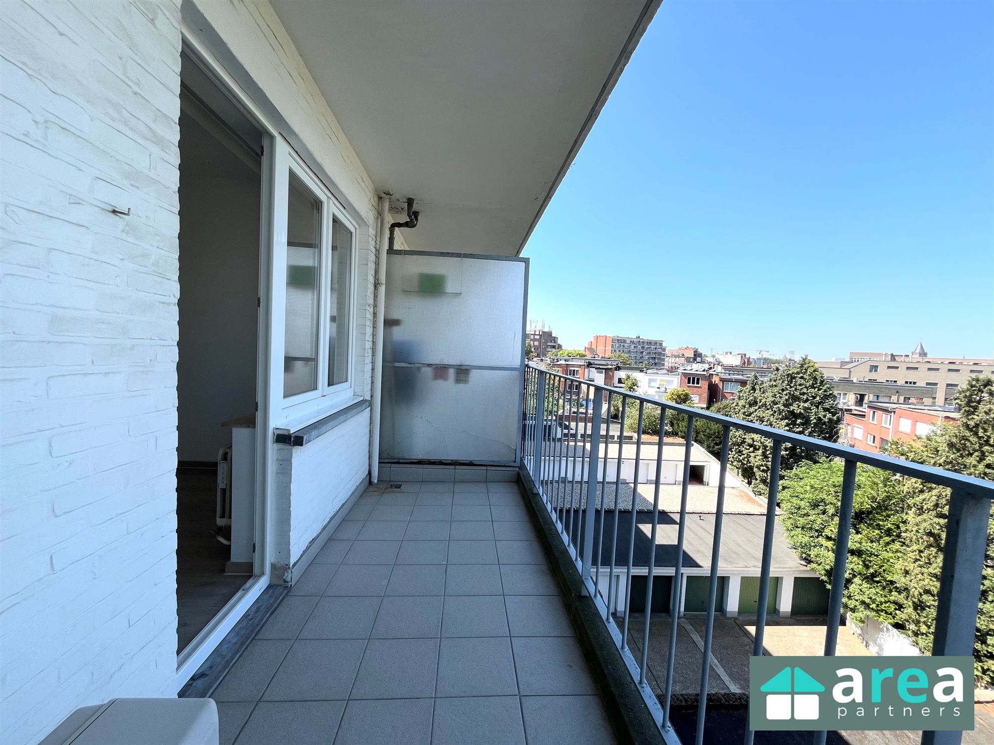 Apartment for rent in Borgerhout with 2 bedrooms - photo 3