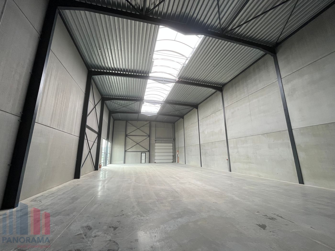 MAGAZIJN VAN 468 m² TE KOOP IN OOSTKAMP - foto 4