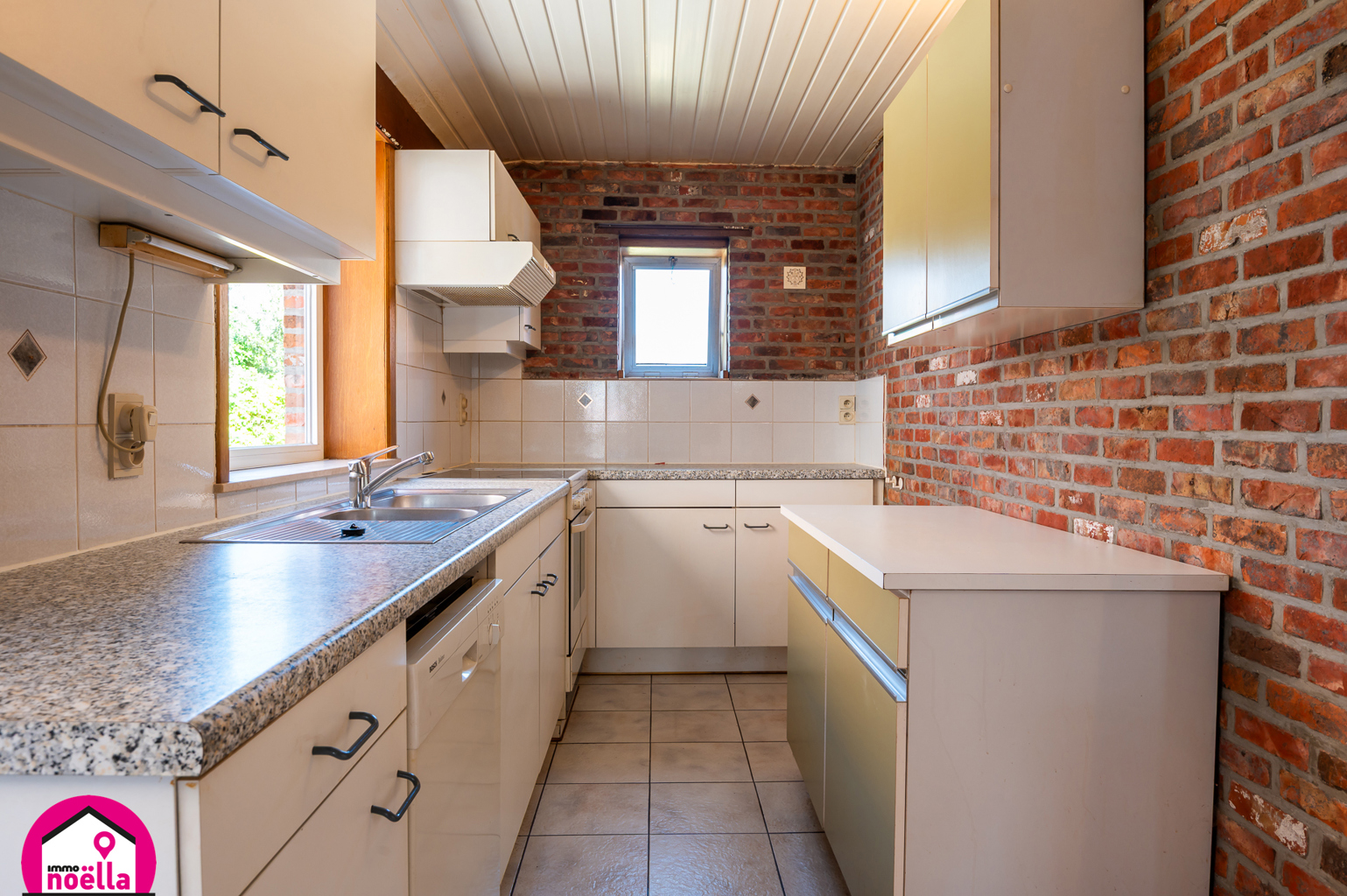 Te koop: te renoveren rijwoning op toplocatie - foto 2