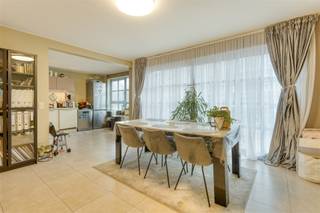 Prachtig moderne appartement met schitterend terras (40 m²)Structura biedt u deze magnifieke eigendom aan aan de voet van het Spiegelplein...