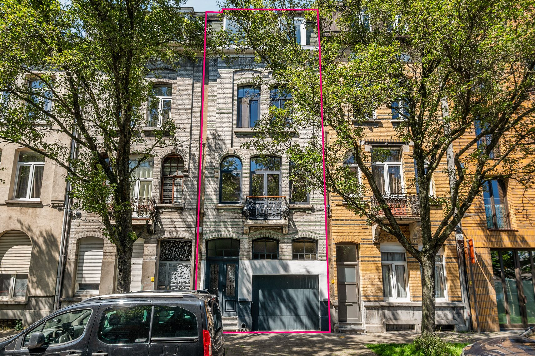 Huis te koop in Borgerhout met 3 slaapkamers - foto 2