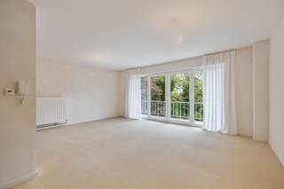 Dit volledig gerenoveerde appartement (2025) is gelegen in het hart van Hamme en geniet van een uitstekende bereikbaarheid. Alle voorzieningen...