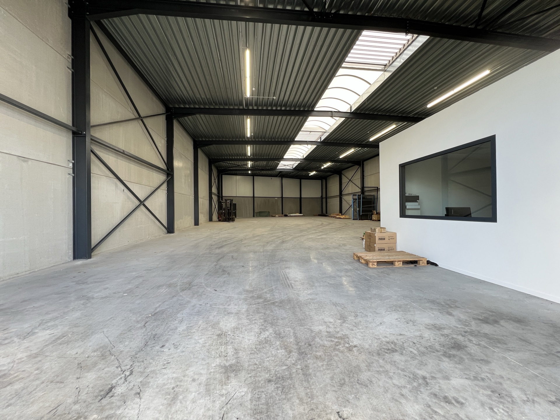 Commercial à louer à Nazareth - photo 1