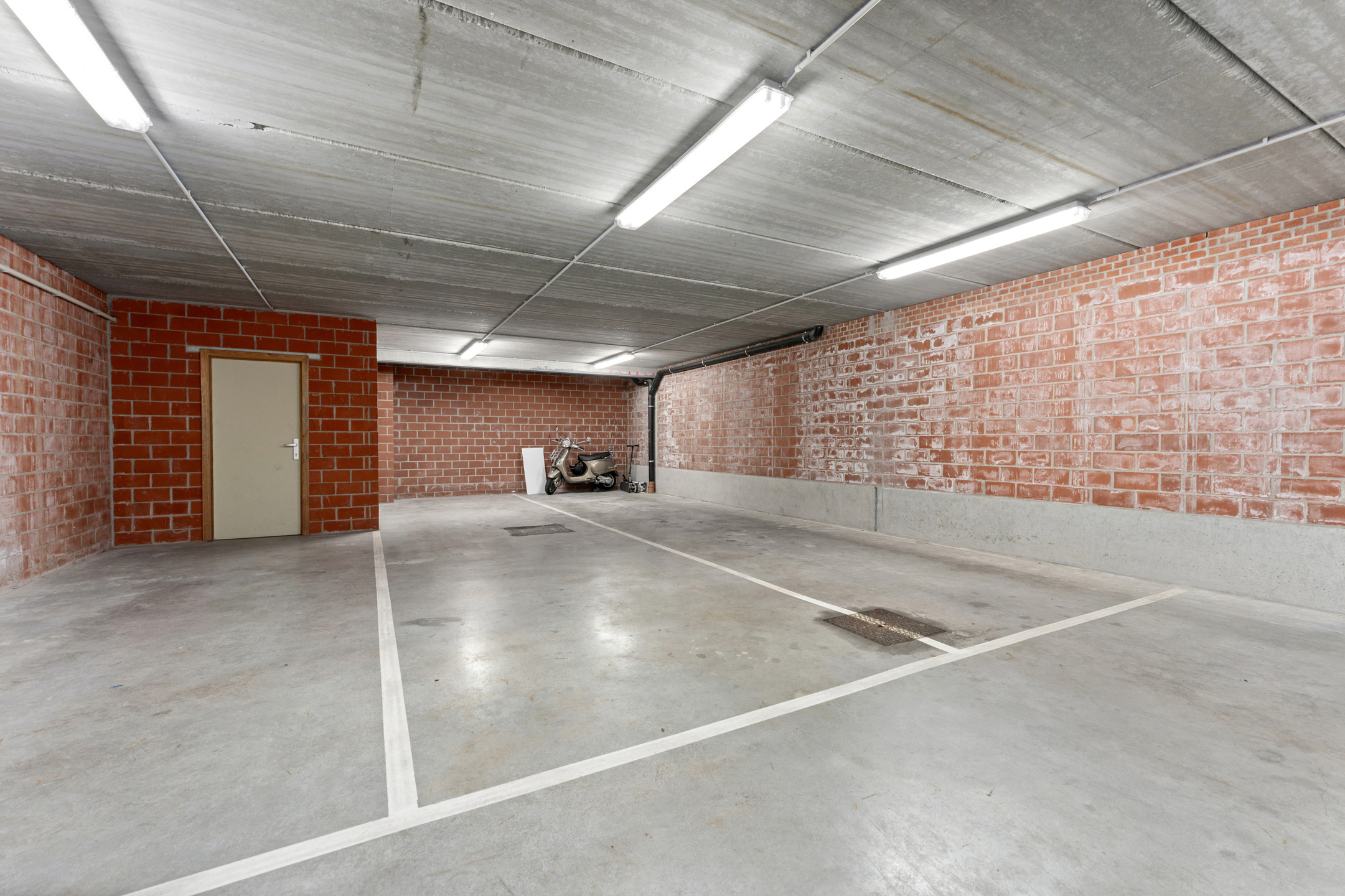 Dubbele staanplaats te koop aan de jachthaven - foto 2