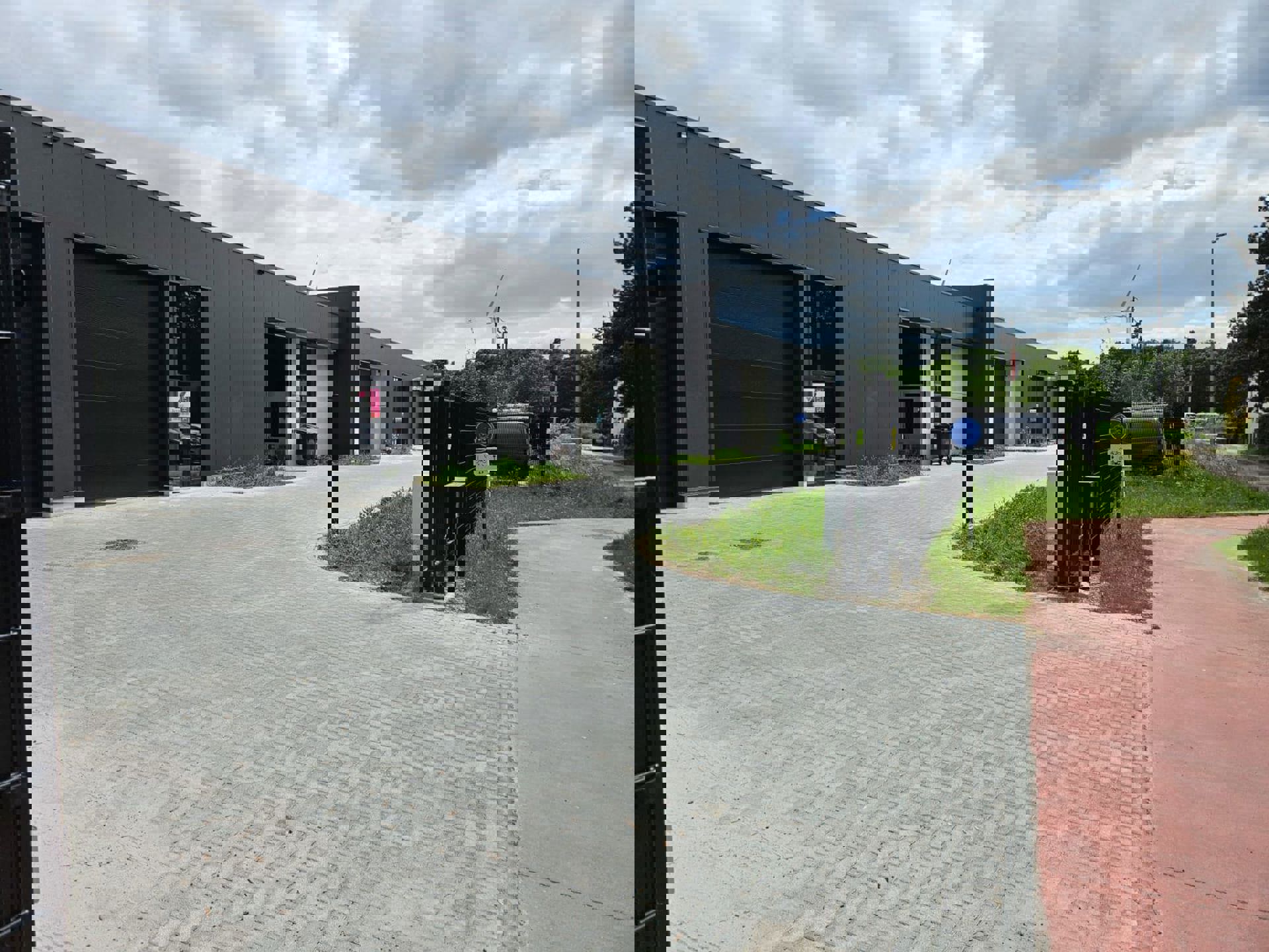 KMO-unit te huur in Tessenderlo - 350m² - foto 2