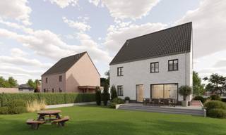<h2><strong><span>Halfopen nieuwbouwwoning in Westende, rustig gelegen nabij de kust.</span></strong></h2>
<p>Deze stijlvolle nieuwbouwwoning in Westende combineert een ruime indeling met een rustige en aangename ligging. De halfopen bebouwing zorgt voor extra lichtinval en een open woongevoel. De woning zal gelegen zijn in een gezinsvriendelijke woonomgeving, op wandelafstand van winkels, scholen en groene zones. Ook het strand bevindt zich op minder dan 2 km.<br /><br /> </p>
<p>Dankzij de vlotte verbinding met het openbaar vervoer en de nabijheid van belangrijke uitvalswegen geniet u hier van een uitstekende bereikbaarheid. De landelijke architectuur, ruime indeling en energiezuinige uitvoering maken deze woning bijzonder geschikt als vaste woonst of tweede verblijf aan de Belgische kust.<br /><br /> </p>
<p><strong>Belangrijkste ruimtes:</strong></p>
<ul><li>Lichtrijke en ruime leefruimte met open keuken.</li><li>Volledig ingerichte badkamer.</li><li>Royale slaapkamers en een aangename tuin.</li></ul>
<p><strong>Troeven:</strong></p>
<ul><li>Energiezuinige halfopen nieuwbouwwoning.</li><li>Rustige en gezinsvriendelijke ligging in Westende.</li><li>Winkels, scholen en groen op wandelafstand.</li><li>Strand op minder dan 2 km.</li><li>Sleutel-op-de-deur met vrije keuze van afwerking en persoonlijke begeleiding.</li><li>6% btw mogelijk onder voorwaarden.</li></ul>
<p>Neem vandaag nog contact op met Kyan voor meer informatie over deze nieuwbouwwoning, de afwerkingsmogelijkheden of een bezoek ter plaatse.<br /><br /> </p>
<p><strong>JOUW DROOMWONING. ZO GEVONDEN!</strong></p>