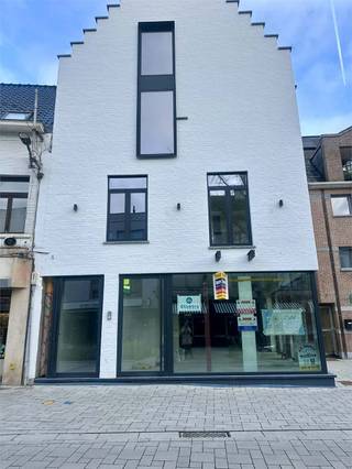 Commercial for rent in Ninove