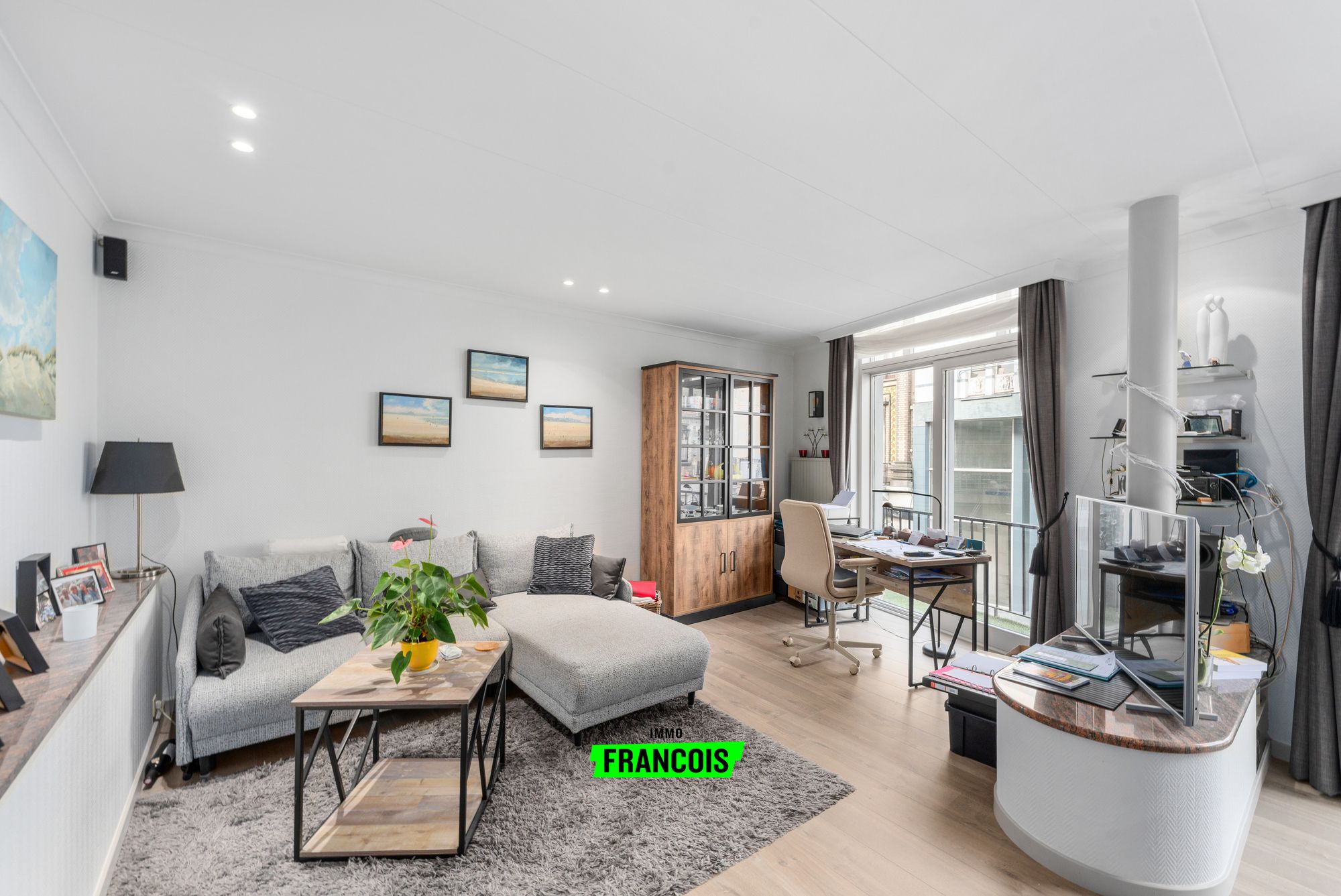 Opbrengsteigendom met 3 appartementen te koop in het centrum van Blankenberge - foto 1
