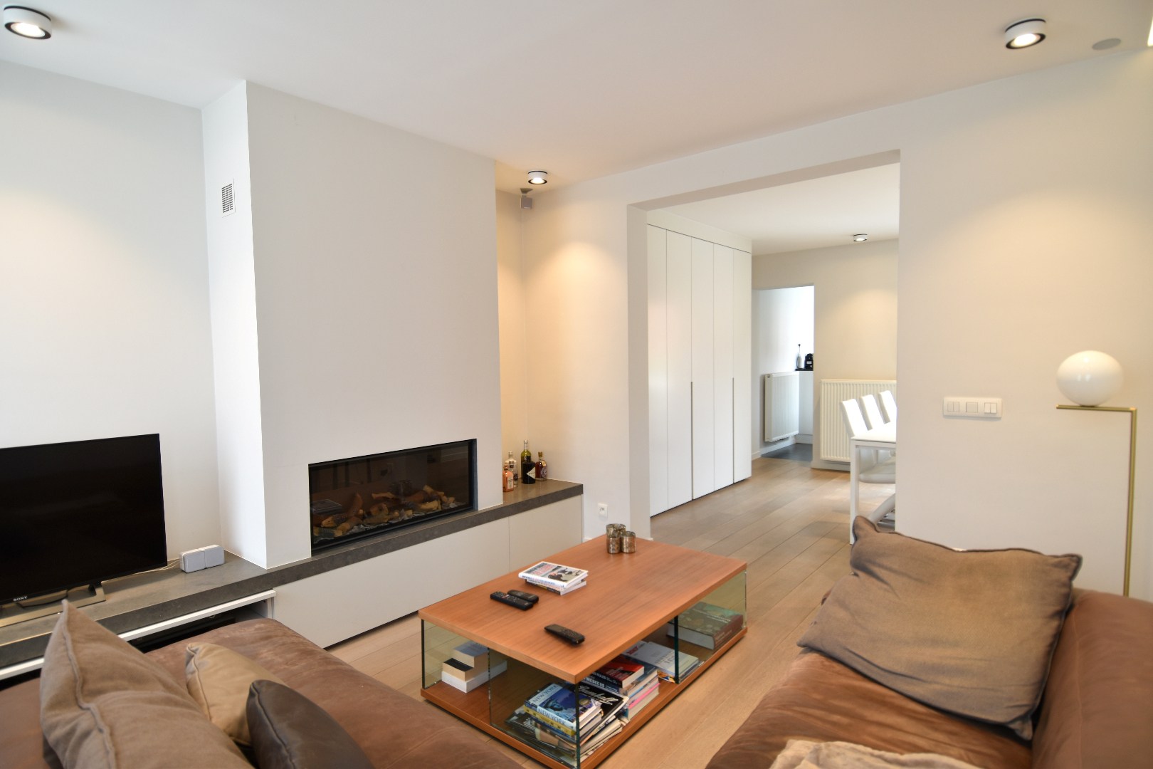 Vernieuwde HOB met 3 slaapkamers, bureel, zonnige tuin en garage te koop in Bellegem - foto 4