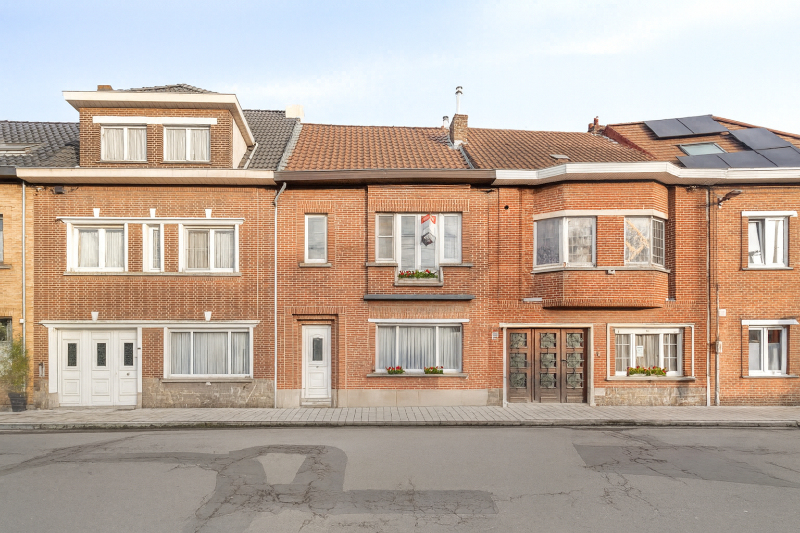 Charmante woning met tuin, op toffe locatie - foto 1