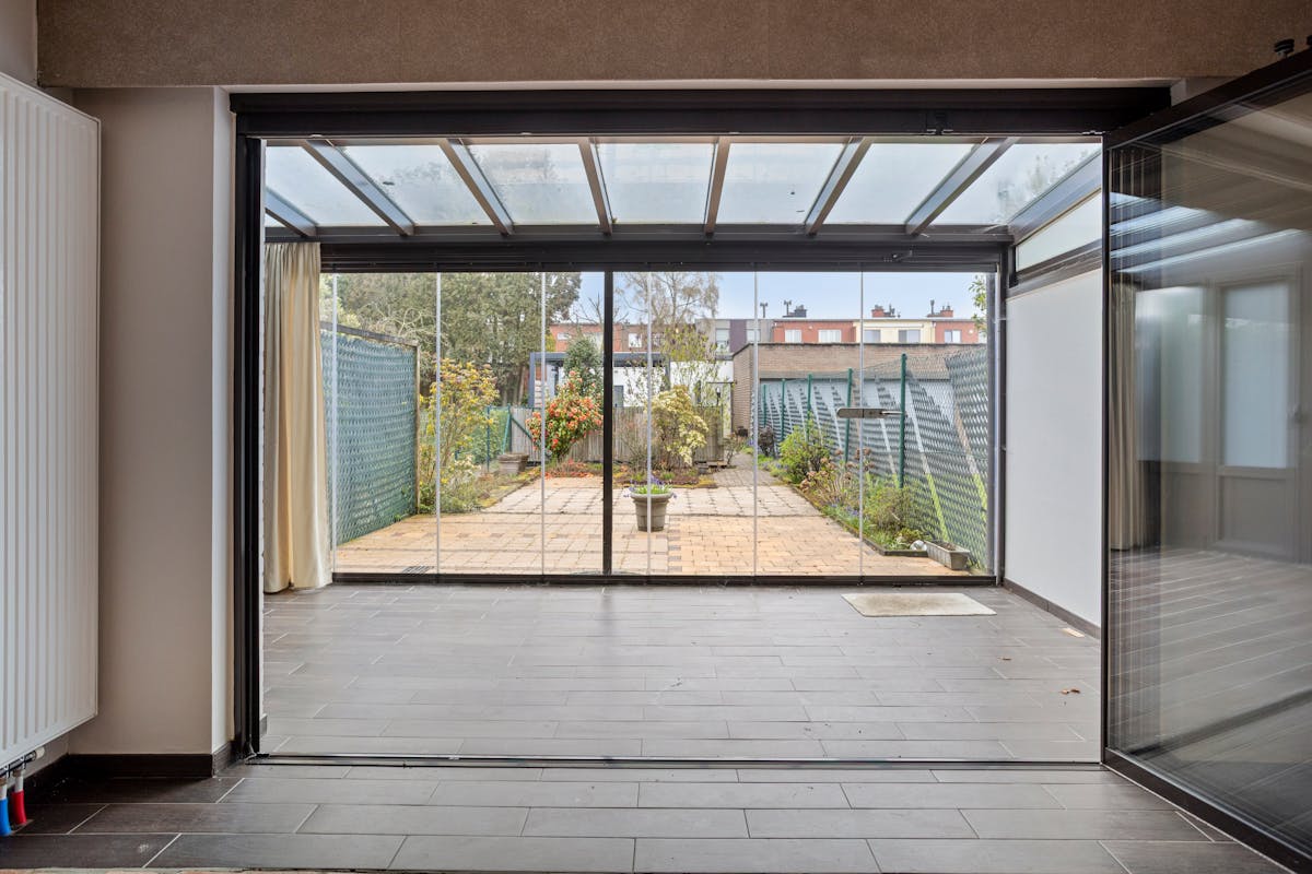 Gelijkvloers appartement te koop vlakbij het centrum van Aartselaar - foto 1