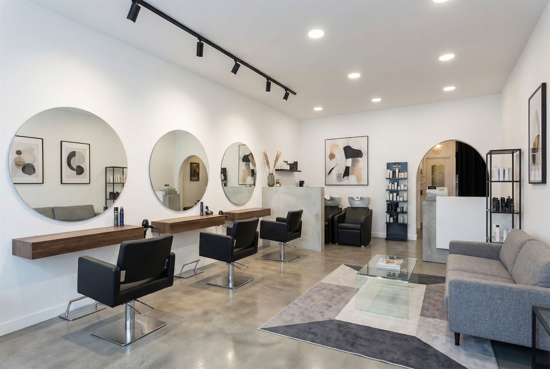 Ruime en solide woning met aangename leefruimtes op 2a 84ca  - foto 4