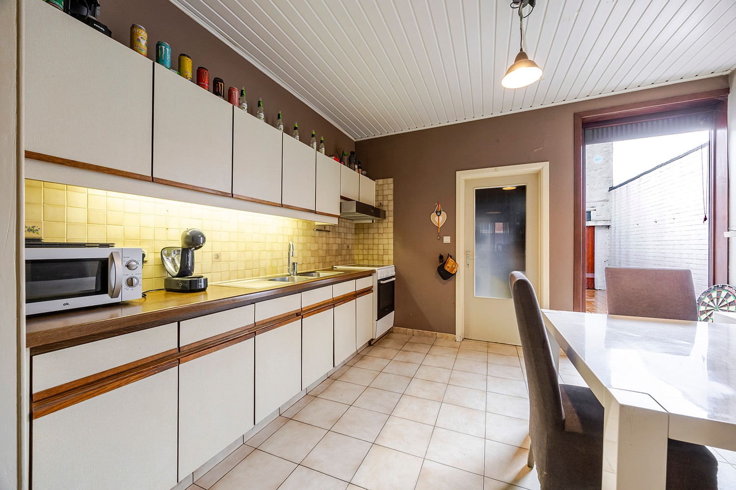Charmante woning in het centrum van Oedelem, met 3-4 slpks en tuin - foto 5