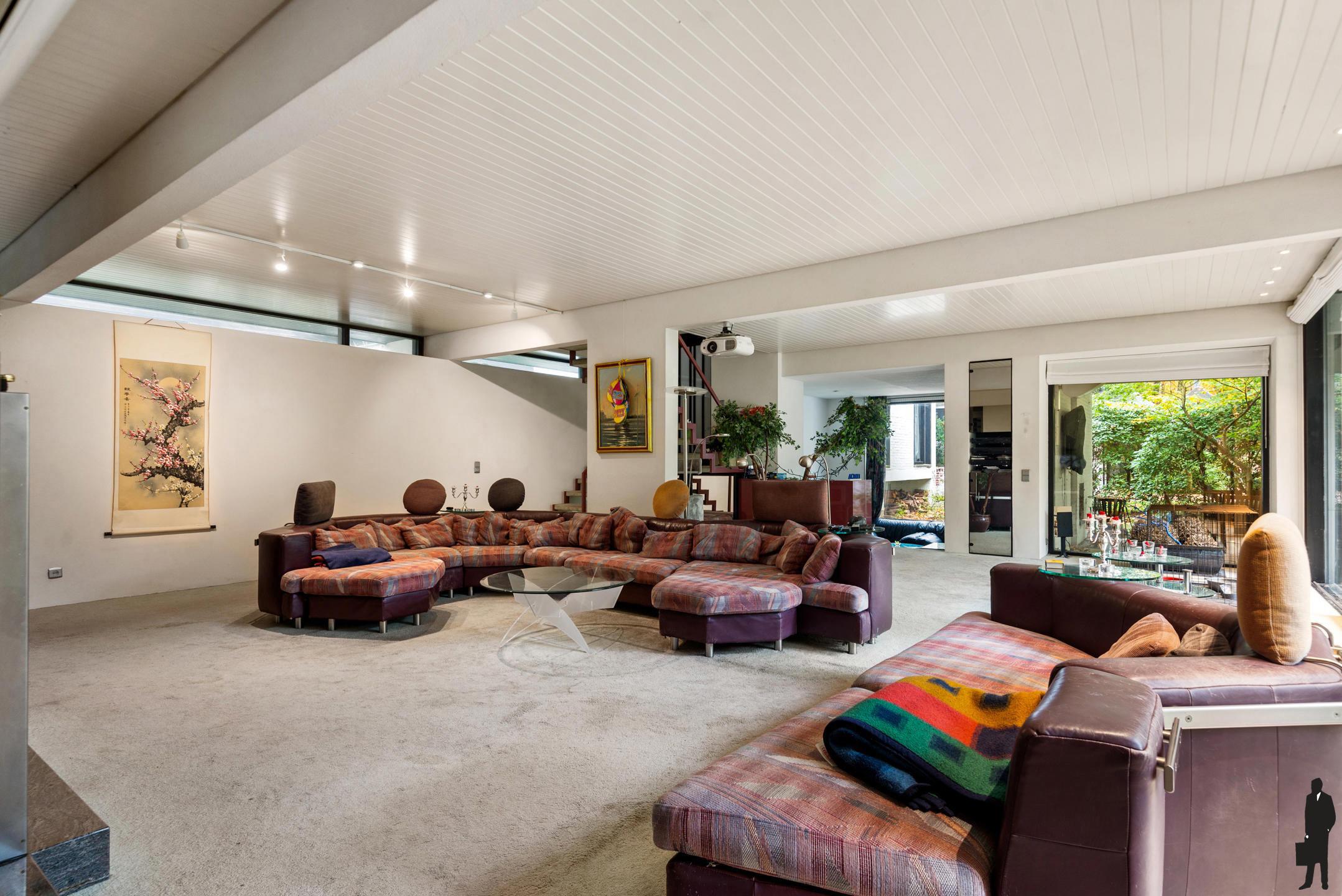 Verscholen in de natuur, in 1 van de mooiste lanen van Vriesdonk, rustig en residentieel: Architectenwoning op ca. 5.710 m².  - foto 5