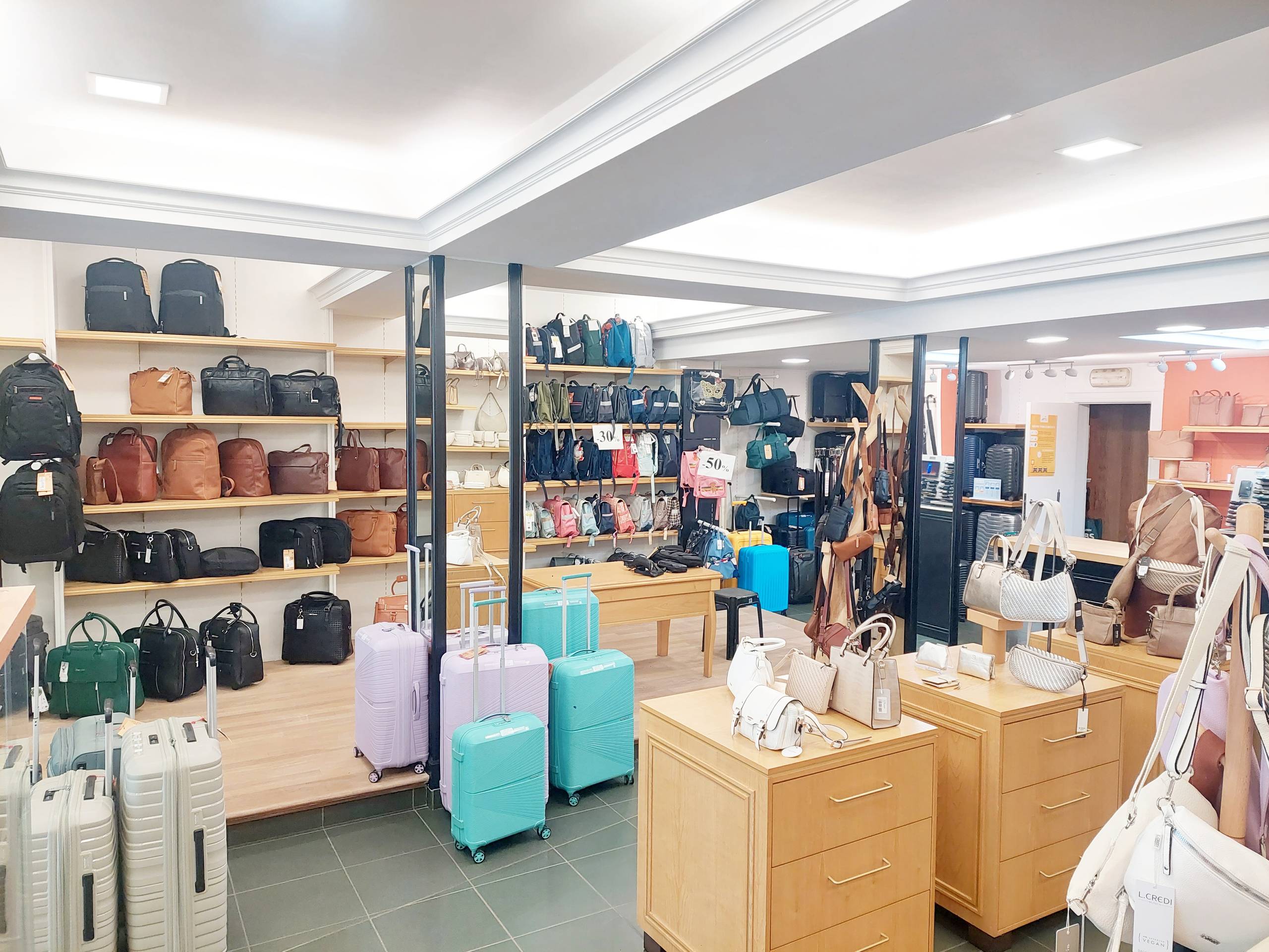 Commercial for rent in Geel - photo 2