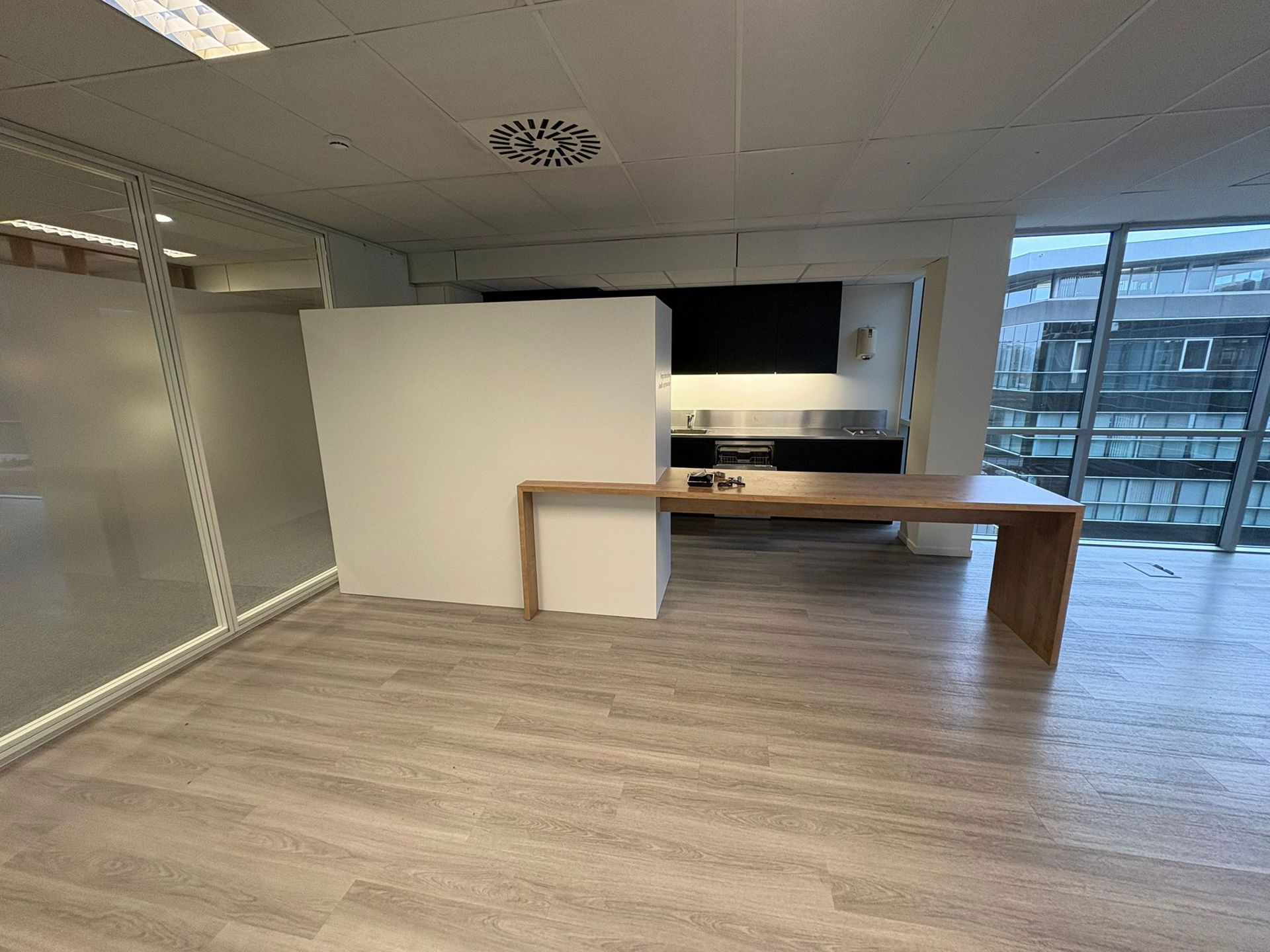 Commercial for rent in Merelbeke-Melle - photo 4