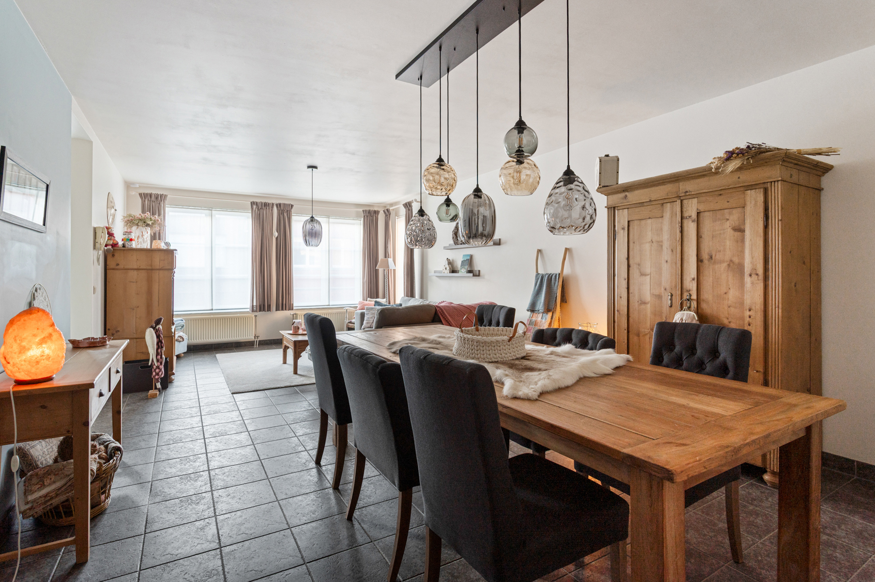 Goed onderhouden appartement met twee slaapkamers. - foto 4