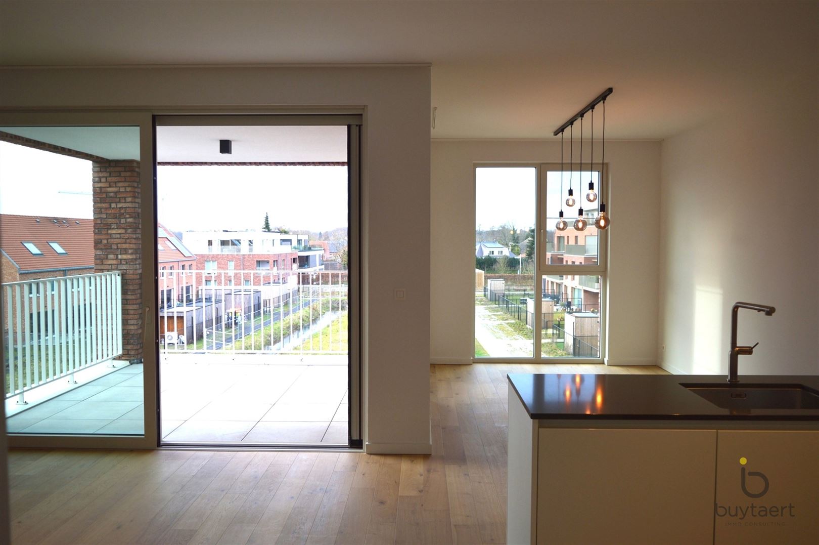 Prachtig nieuwbouw appartement met uniek terras te Zoersel! - foto 3