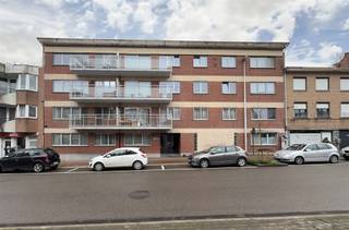 Energiezuinig 3slaapkamer appartement in Halle centrum.In een vernieuwde residentie op de hoek met de Arkenvest (enkel toegankelijk voor bewoners en...