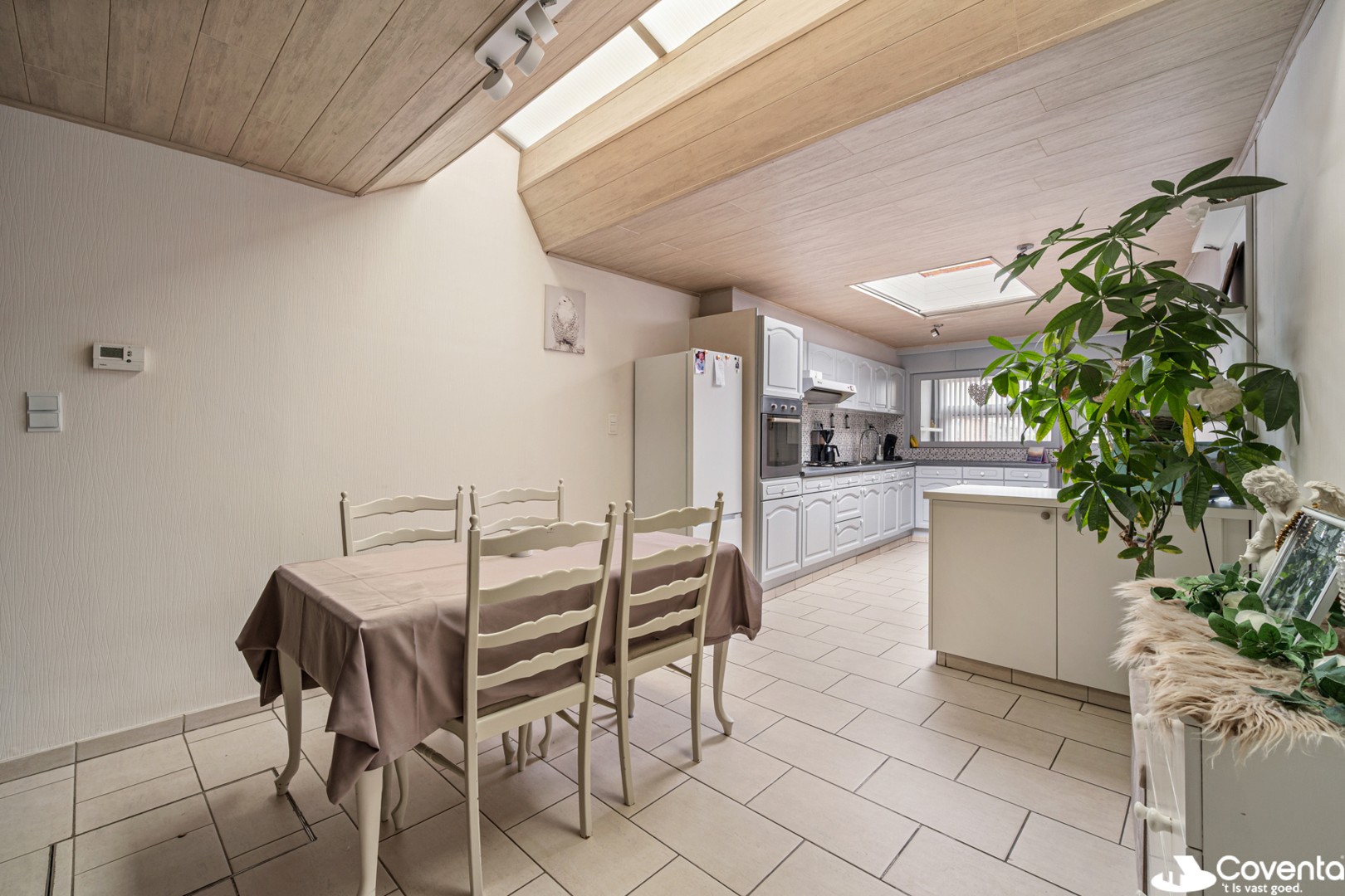 Instapklare woning met 3 slaapkamers, tuin en parkeerplaats in Rekkem (Menen) - foto 5