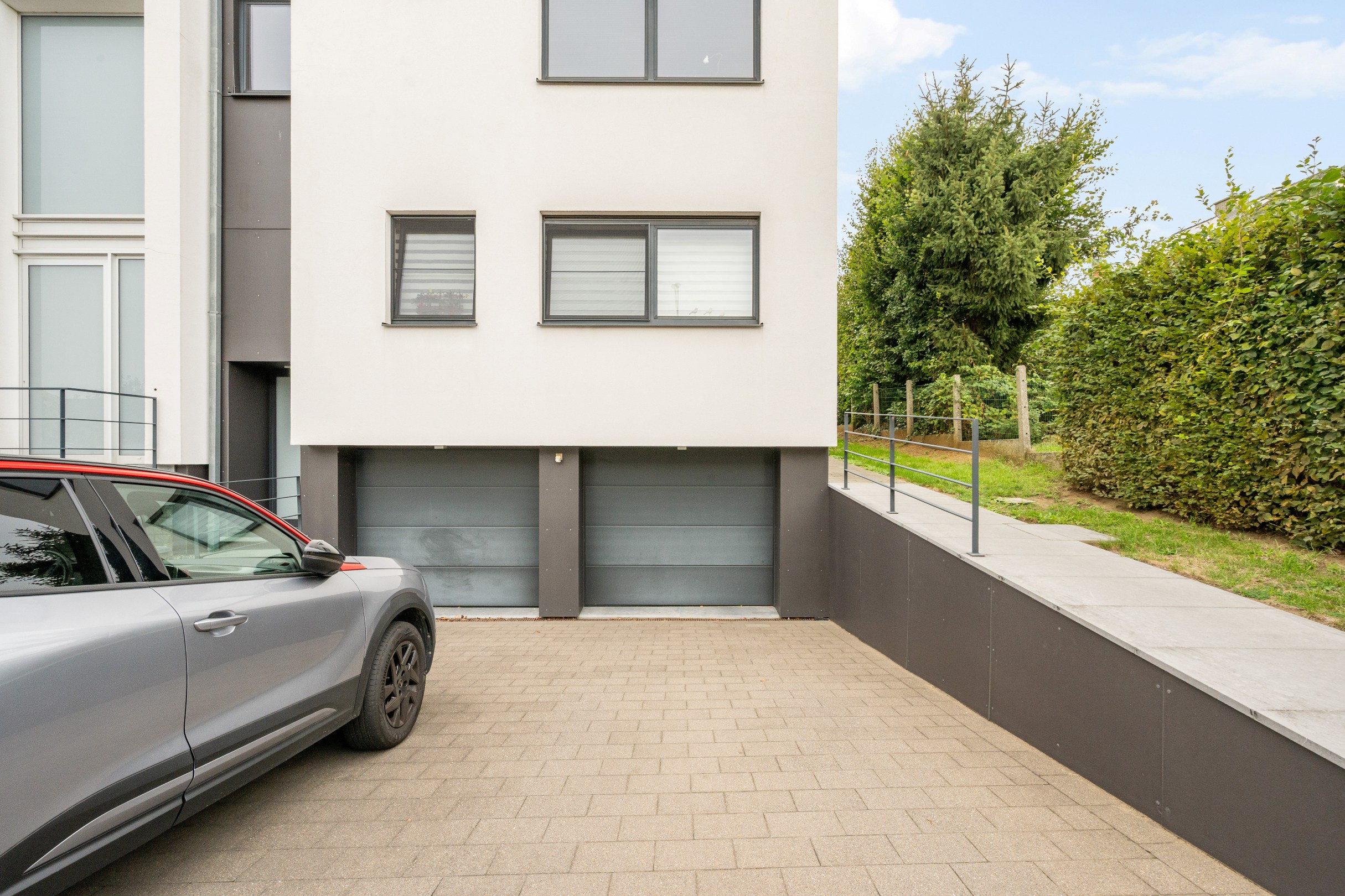 Stijlvol en ruim duplexappartement met 3 slaapkamers, 2 terrassen en garage nabij het centrum van Diest. - foto 4
