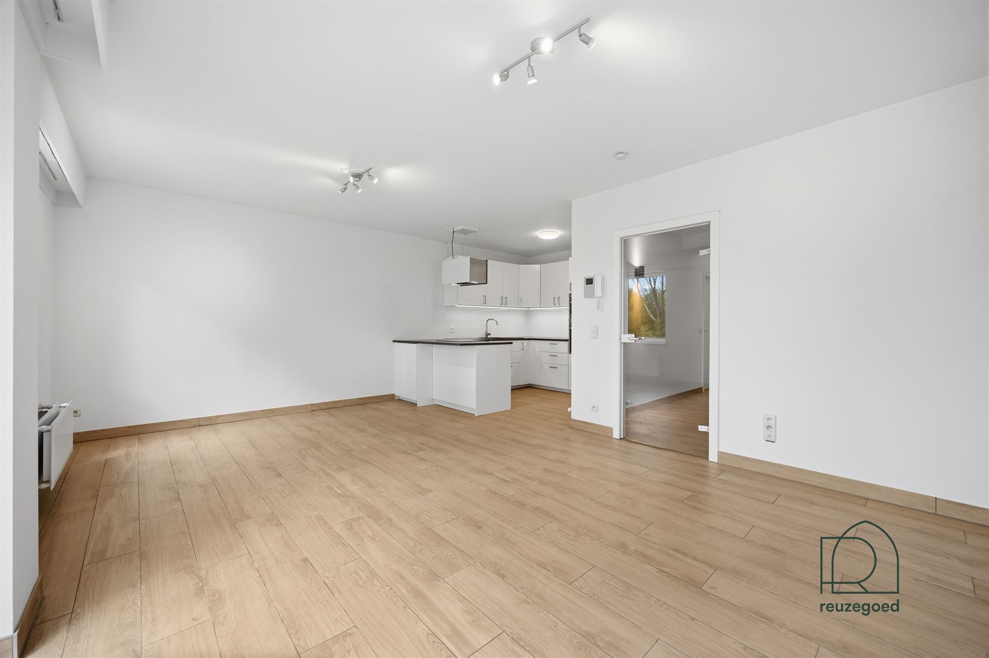 Opgefrist 2-slaapkamerappartement met garage in Kessel-Lo, vlakbij Leuven - foto 4