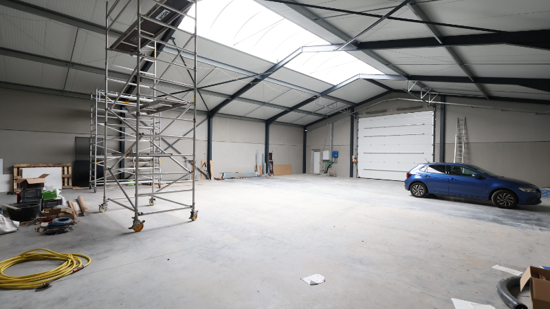 Nieuwbouwloods van 320 m² met centrale ligging te Beveren - foto 3