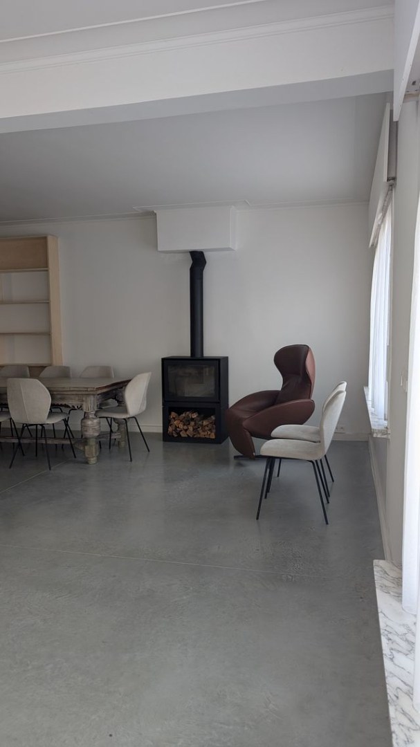 Ruime gerenoveerde woning met 3 slpks, gelegen op wandelafstand van het centrum ! - foto 4