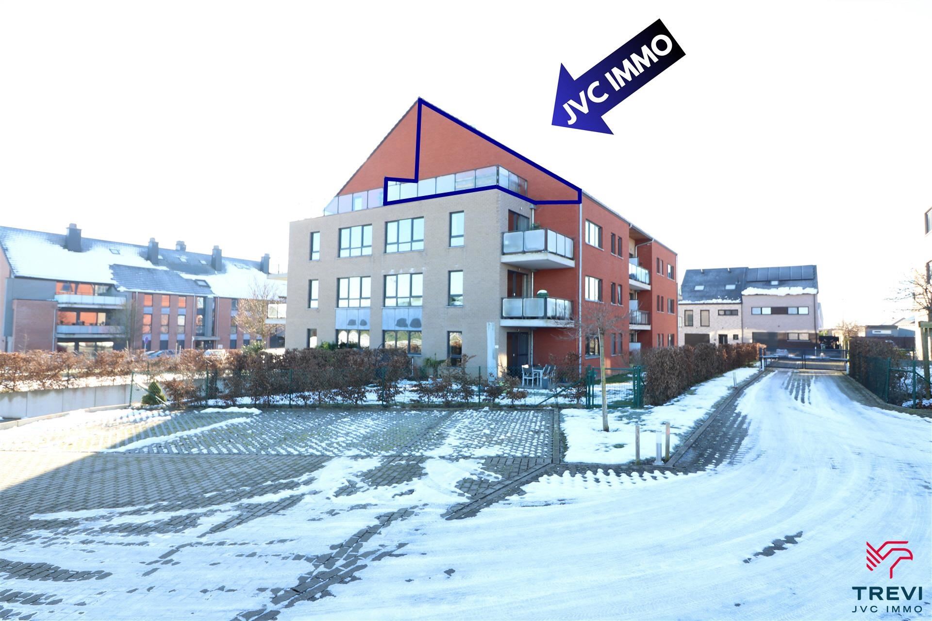 Penthouse moderne dans un quartier calme - photo 1