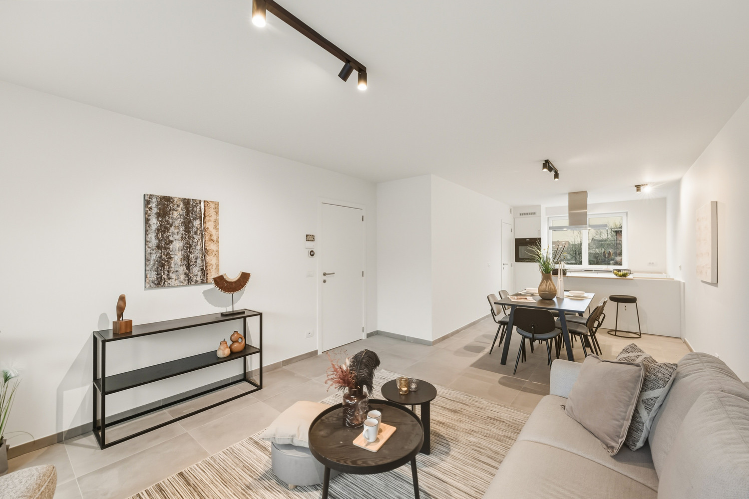 Apartment for sale in Sint-Andries with 2 bedrooms - photo 3