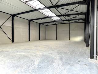 Commercial for rent in Ravels