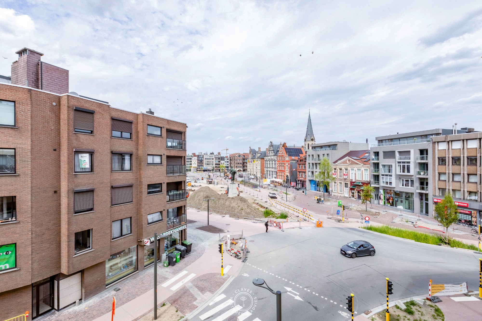 Topgelegen 3 slpk appartement met meerdere terrassen en zicht op de Grote Markt - foto 1