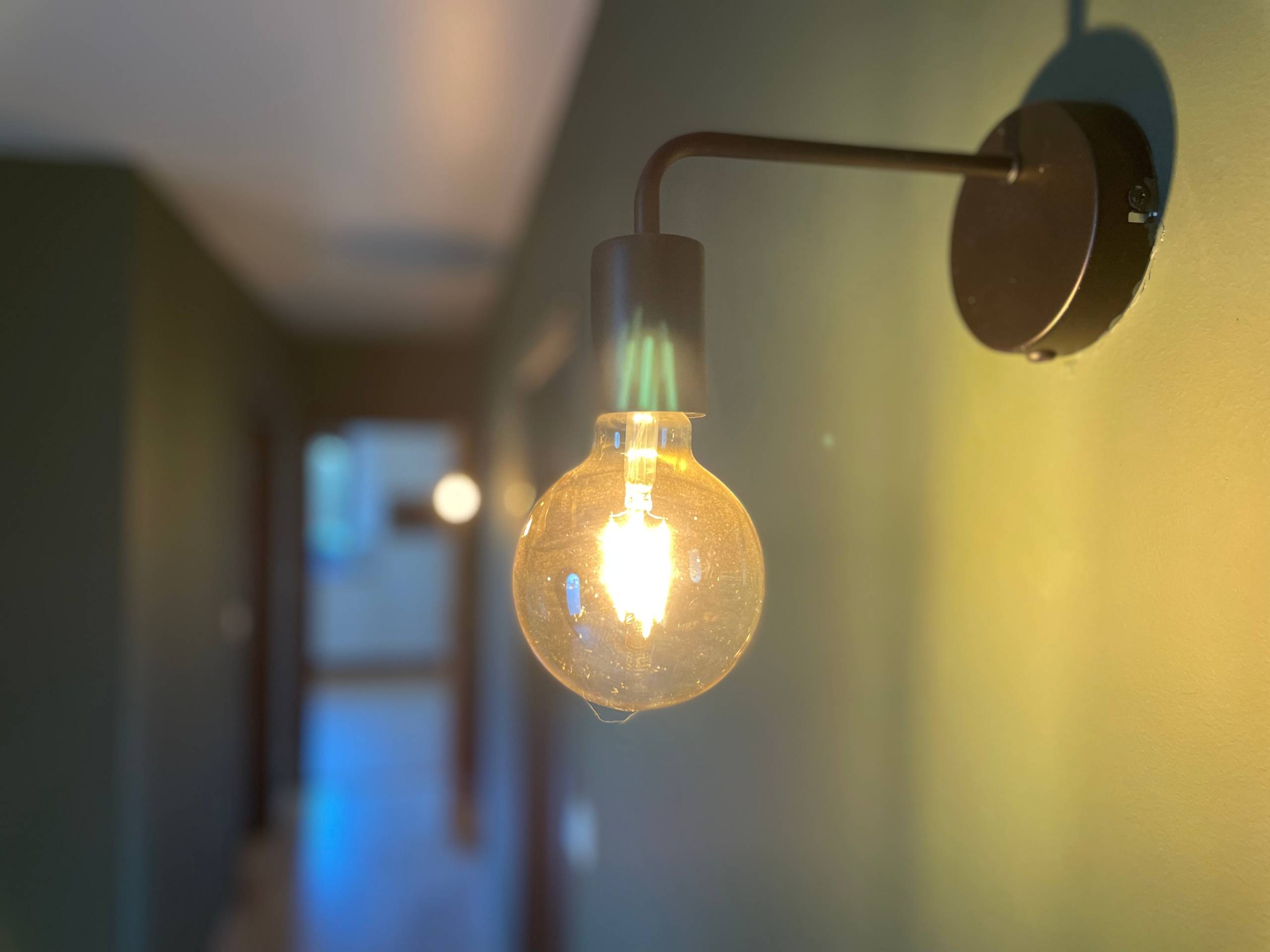 Ruime bungalow met drie slaapkamers en inpandige garage op een perceel van 10a37ca. - photo 4