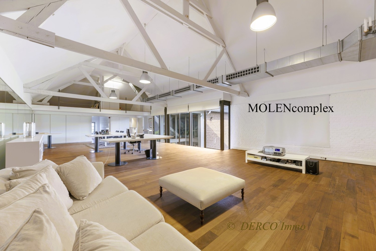 Commercial à vendre à Louvain