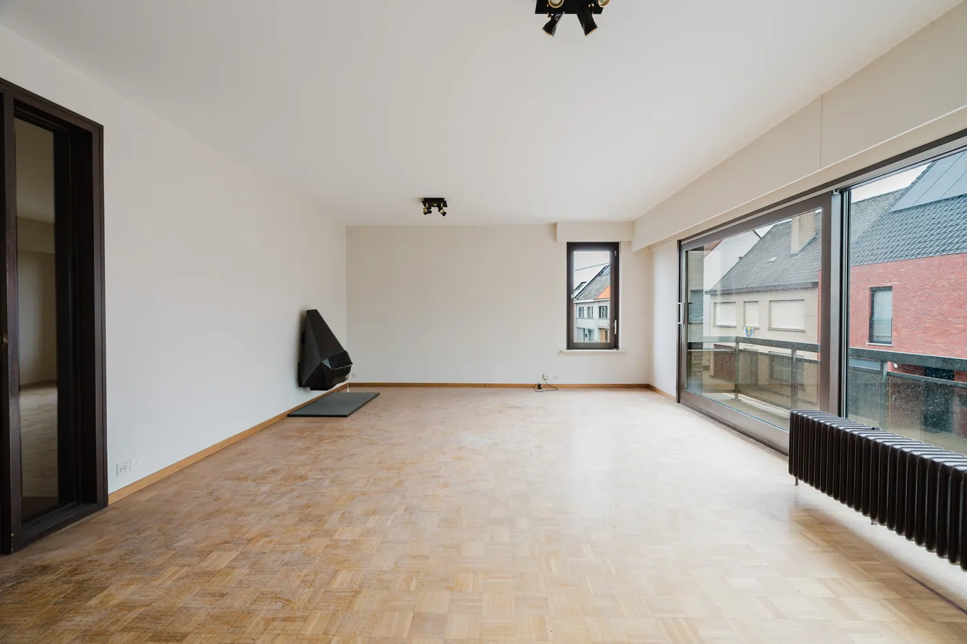 Spacious apartment with 3 bedrooms in Eine - photo 5