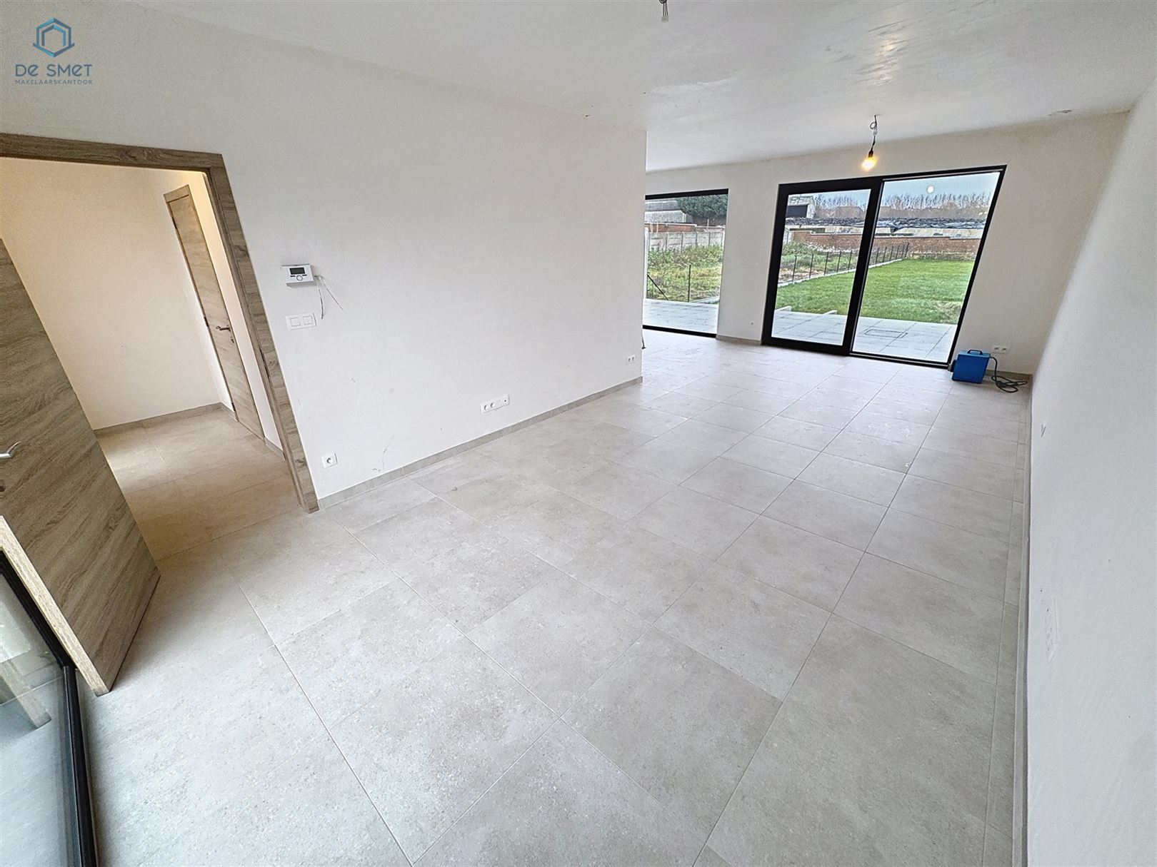 Rustig gelegen, energiezuinige nieuwbouwwoning met 4 slaapkamers en tuin - foto 4