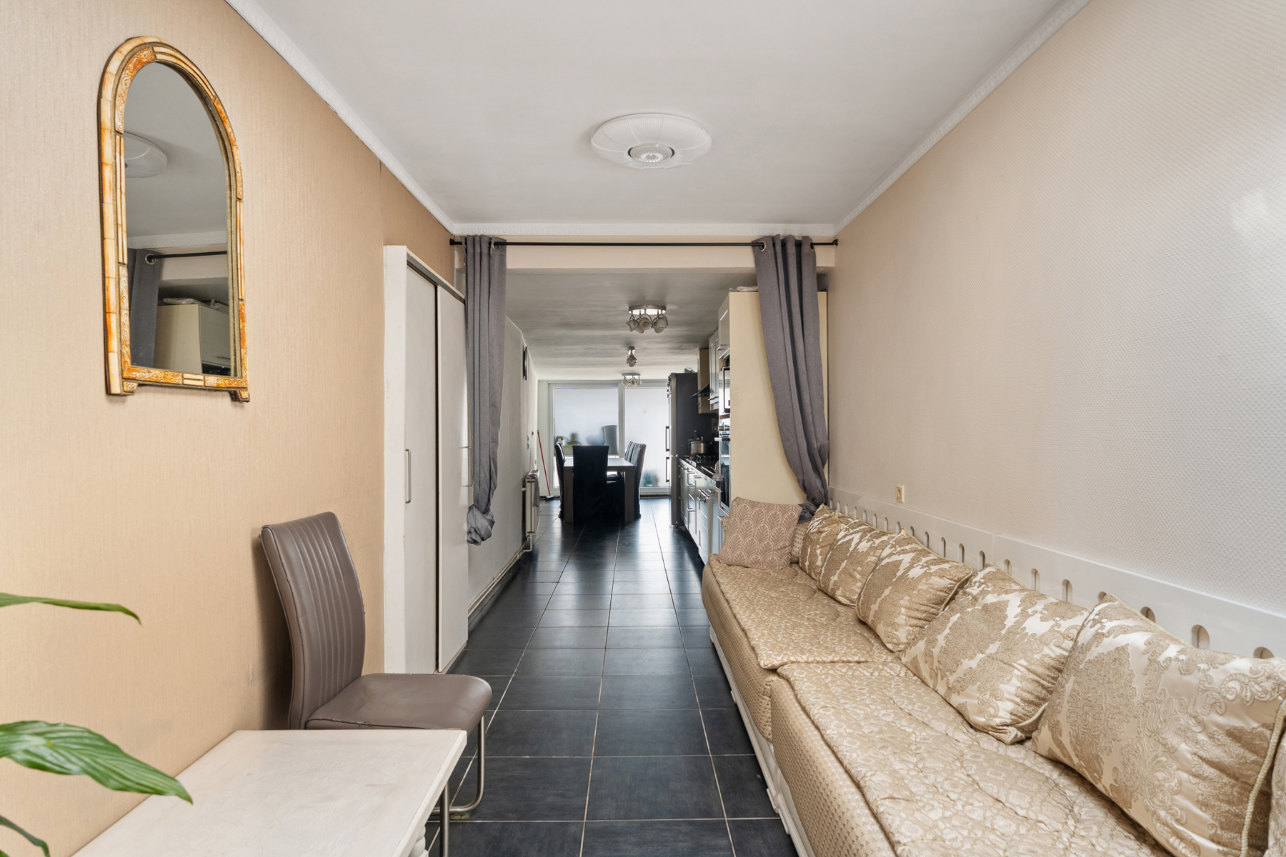 Ruime eigendom met 326 m² woonruimte + 79 m² handel – Gent - foto 5