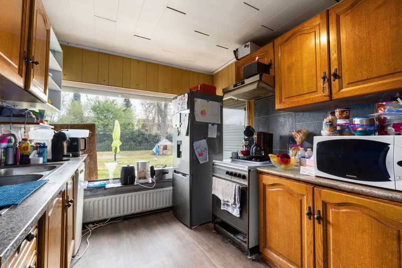 Te renoveren halfopen bebouwing met grote tuin te Zelzate - foto 4