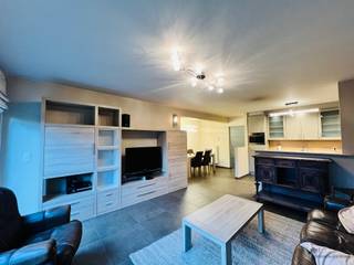 Découvrez cet appartement moderne au rez-de-chaussée au cœur de HammeL'appartement dispose de deux chambres à coucher qui reçoivent beaucoup de...