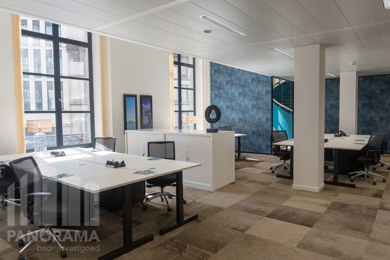Prestigieuze kantoorruimte van 61 m²  te huur in hartje Brussel - foto 5