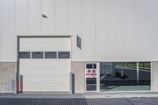 Bedrijvenpark Piepelboom is de ideale keuze voor wie een bedrijfsruimte zoekt op een strategische locatie in Tienen. Dit bedrijvenpark ligt in...