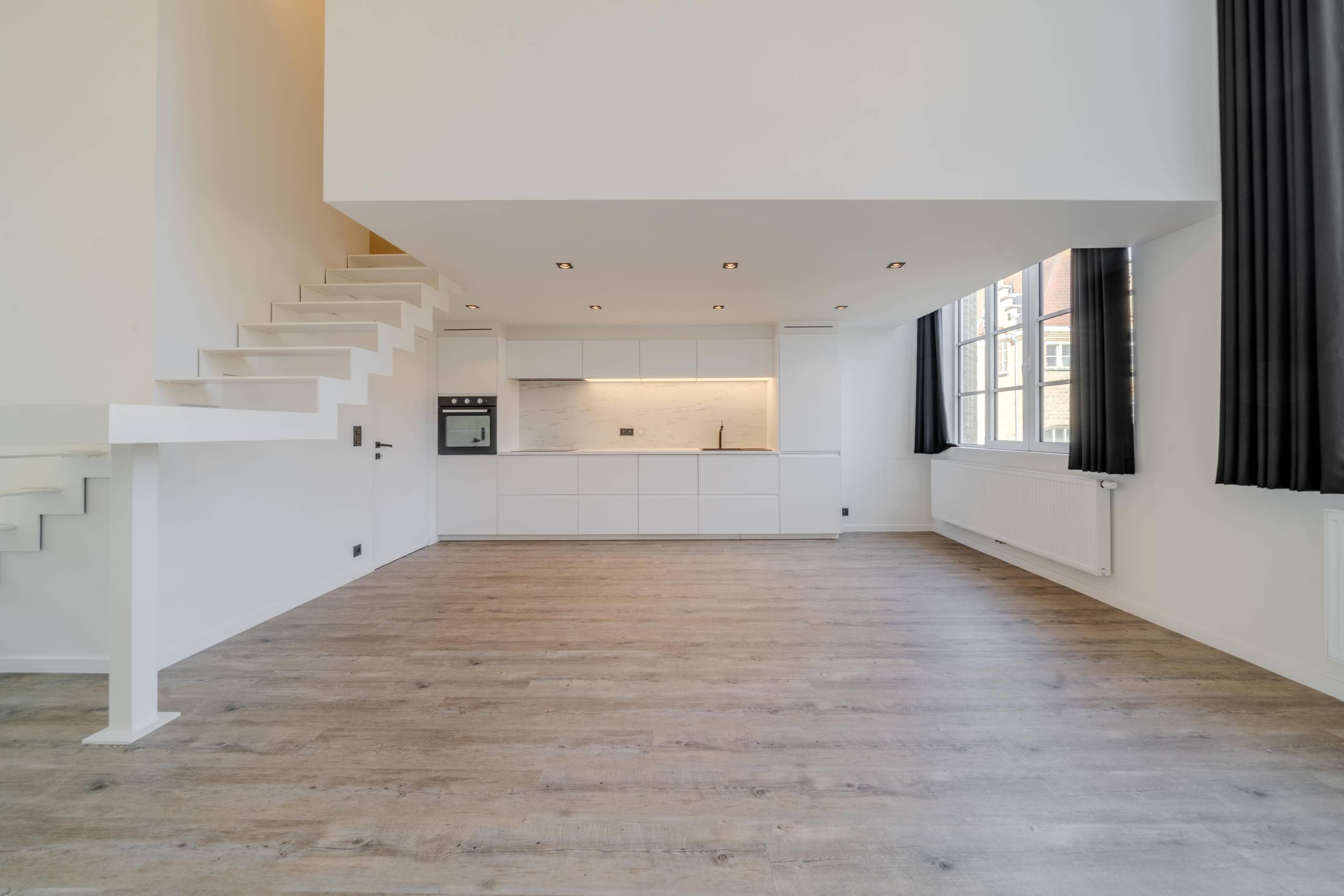 Volledig instapklaar appartement te koop in centrum Diksmuide met terras en 2 slaapkamers! - foto 5