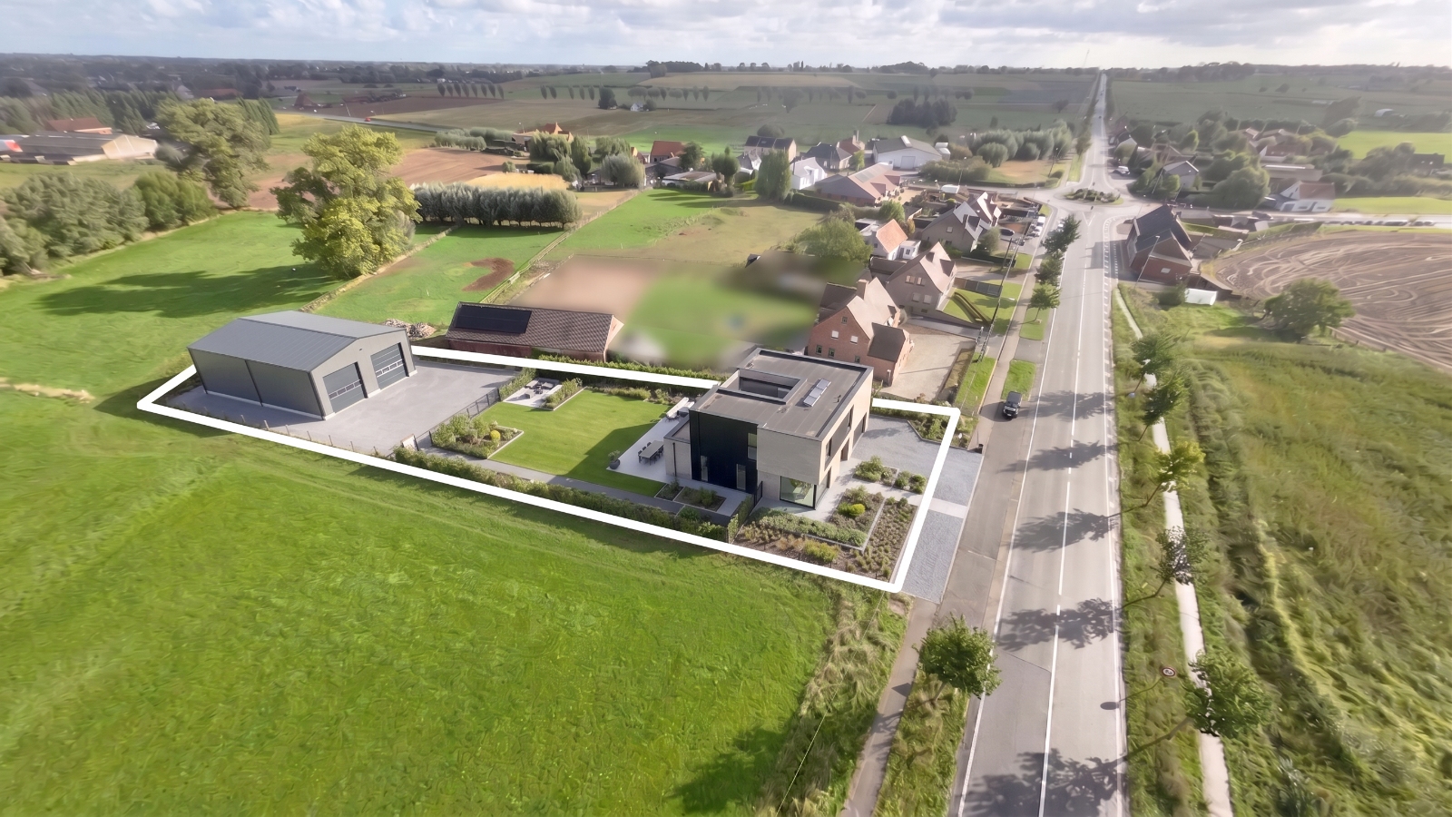 Ruime eigendom met uitzonderlijk woon- en ontwikkelingspotentieel - foto 4