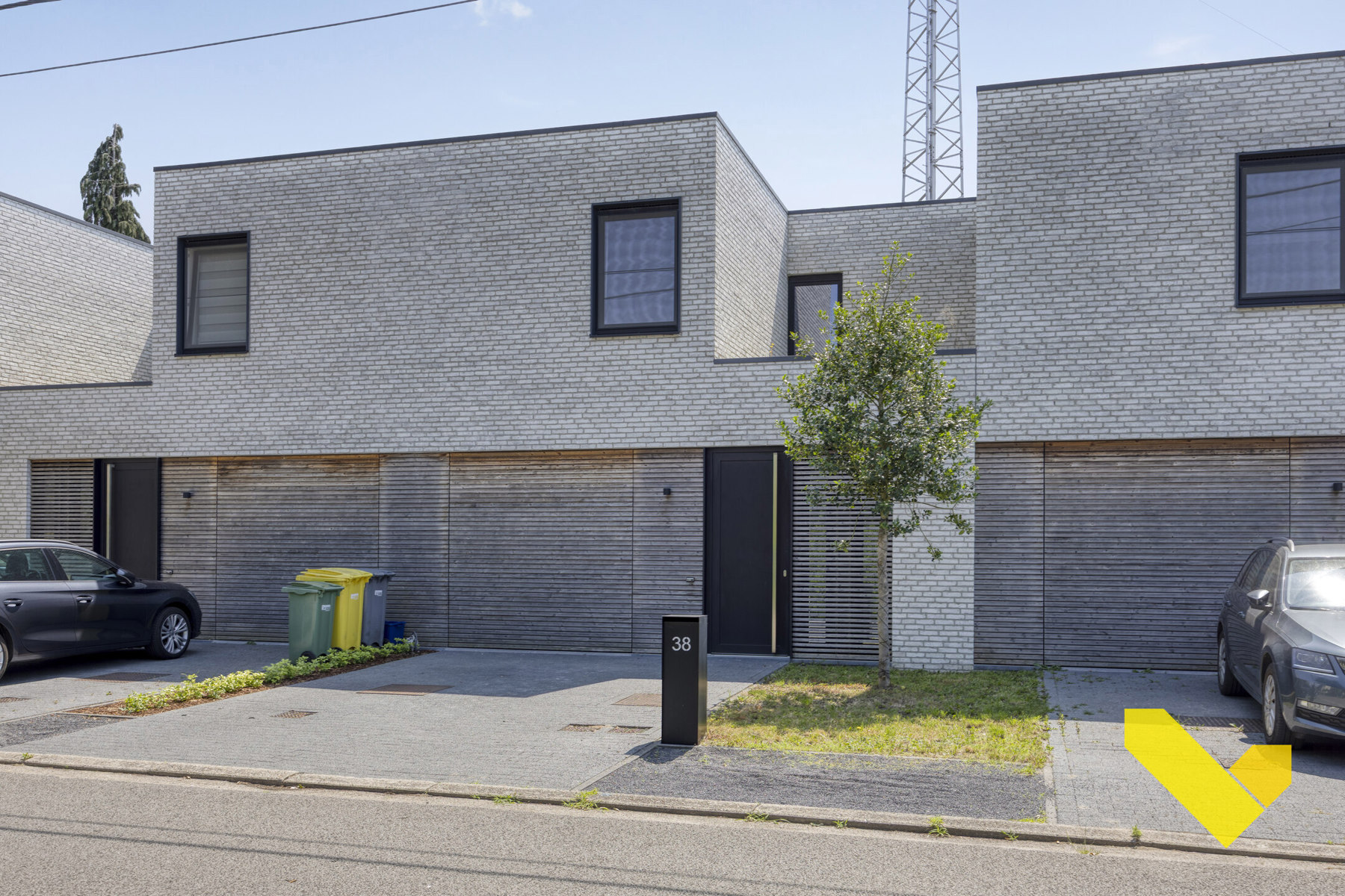 Meteen instapklare moderne woning gelegen op een toplocatie! - foto 1