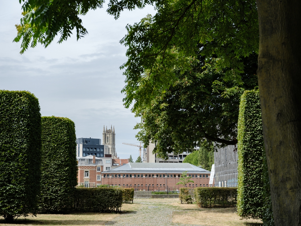 Te renoveren woning (163 m²) op een absolute toplocatie aan het water - photo 4