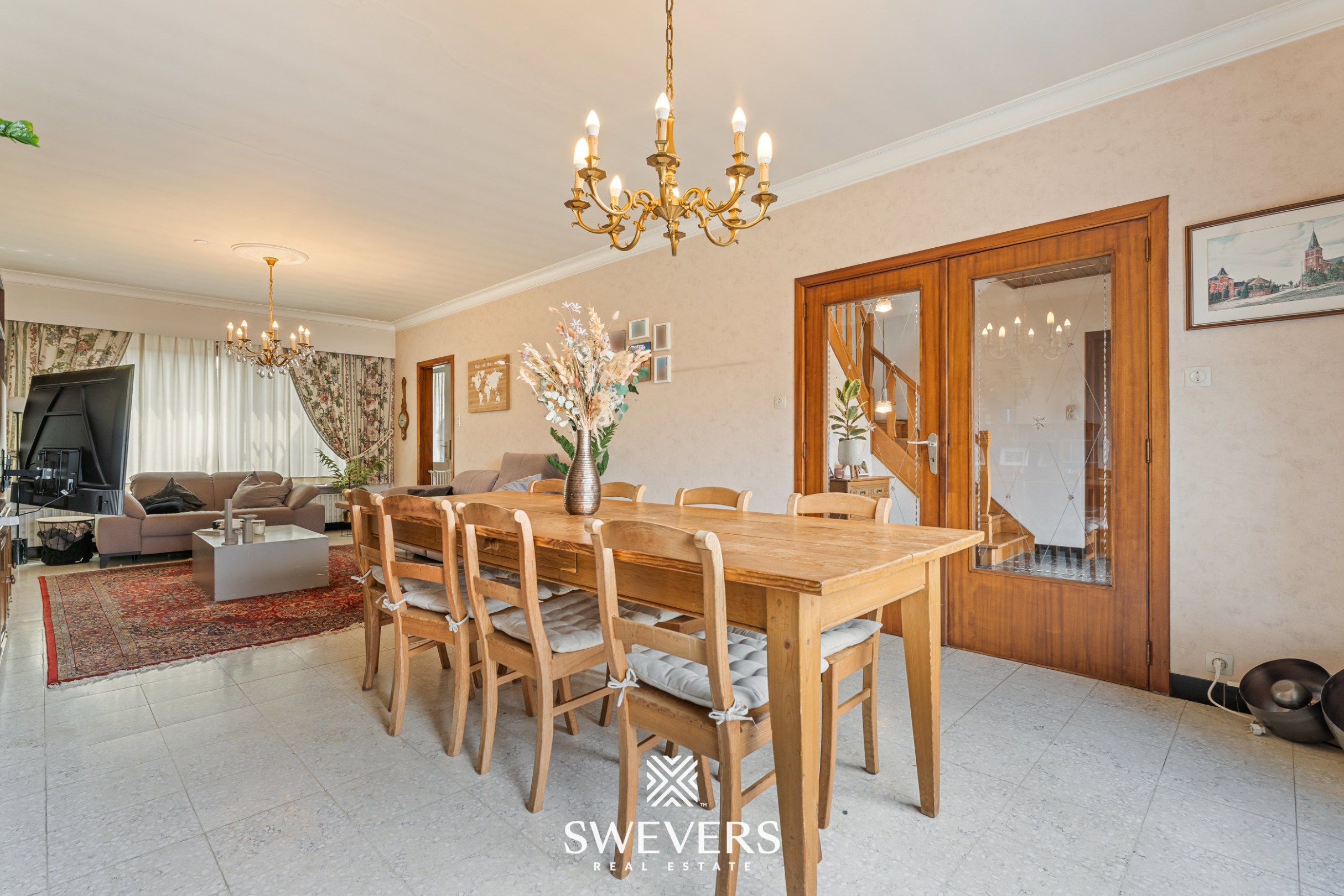 Uitstekend gelegen woning met 4 slaapkamers en mooie tuin - foto 5