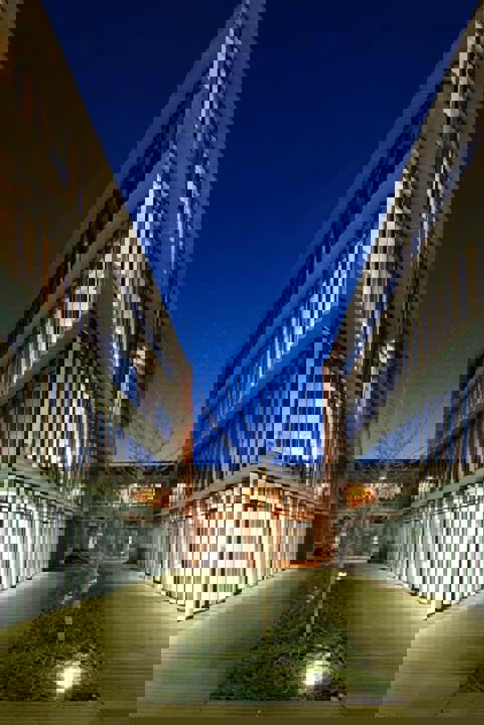 Mooie en aangename kantoren te huur in Etterbeek - foto 3