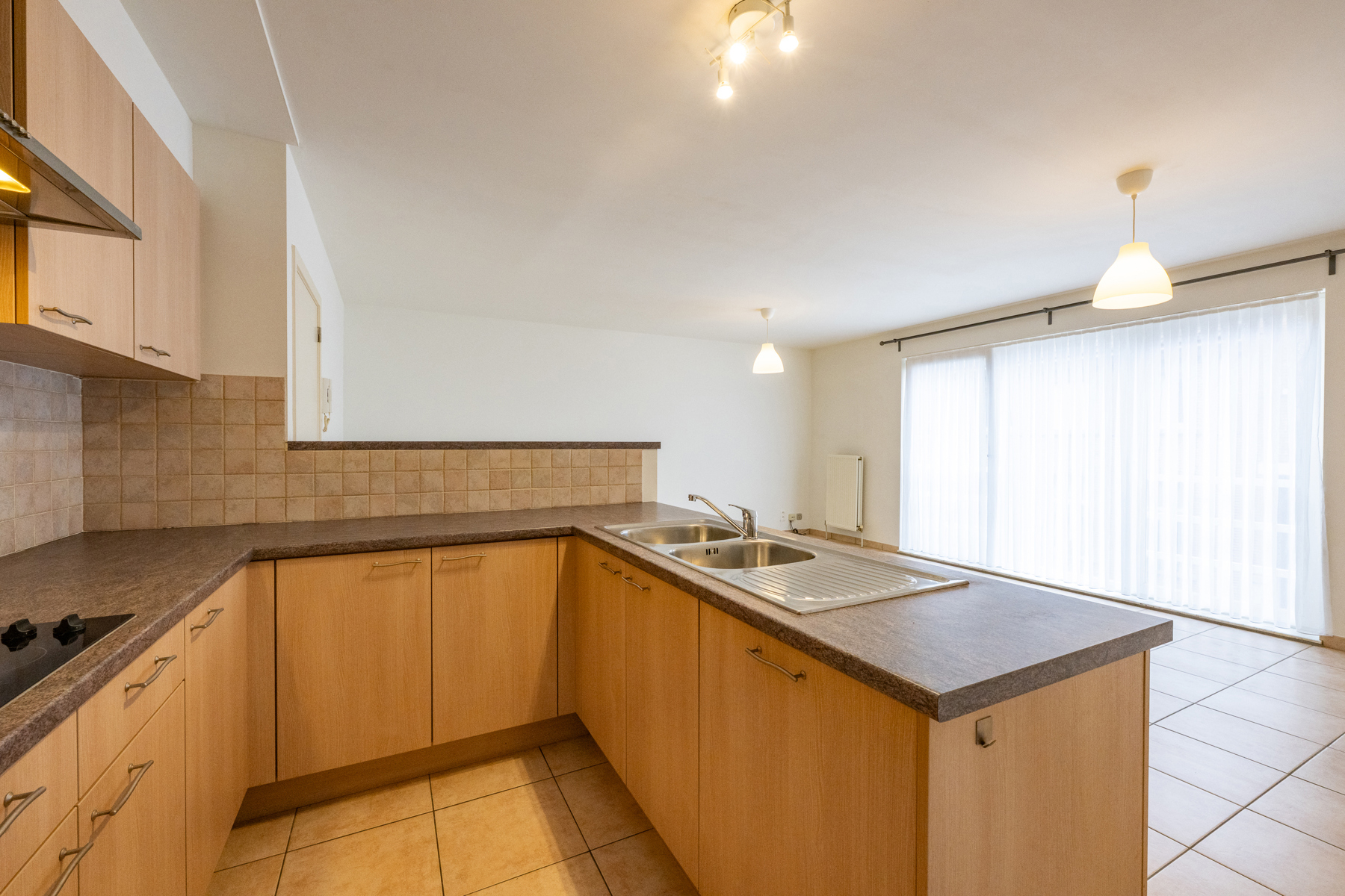 INSTAPKLAAR APPARTEMENT MET RUIM TERRAS (18m²) - foto 4