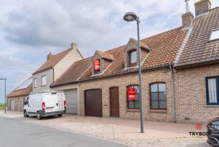 In de landelijke Avekapellestraat 14 bevindt zich deze charmante woning, ideaal voor wie op zoek is naar rust en privacy. Dankzij de aangename...