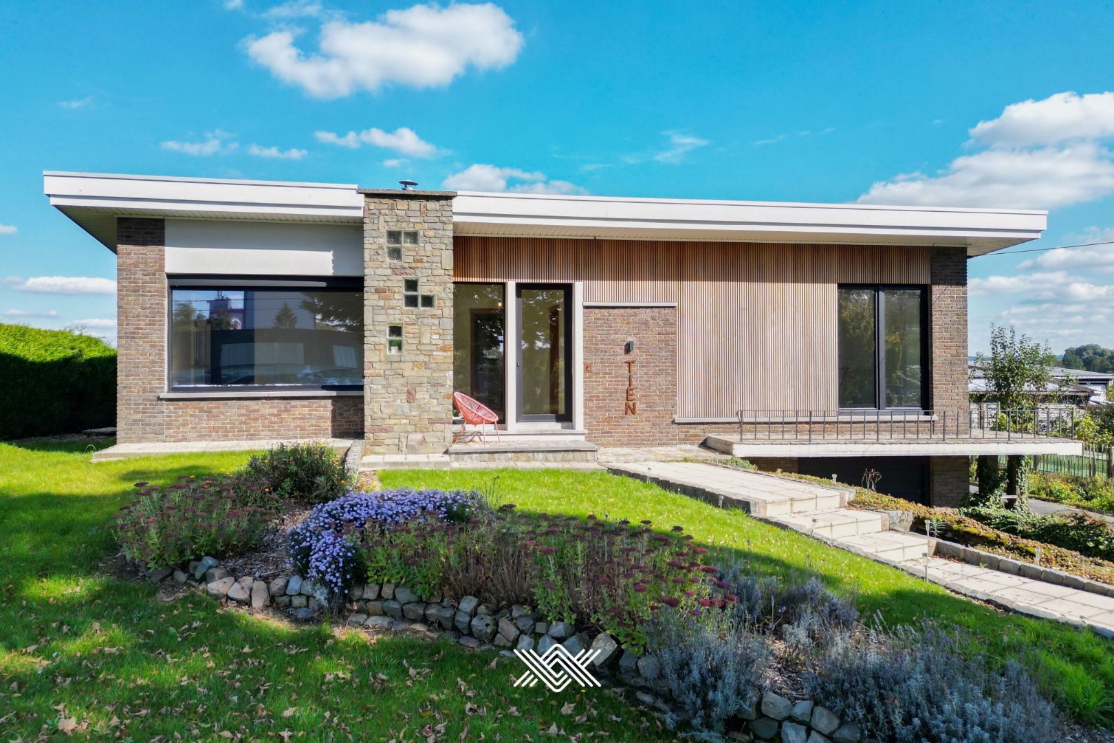 Recent gerenoveerde woning te koop - foto 3